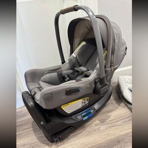 Nina Pipa lite Rx Infant Car Seat with RELX Base